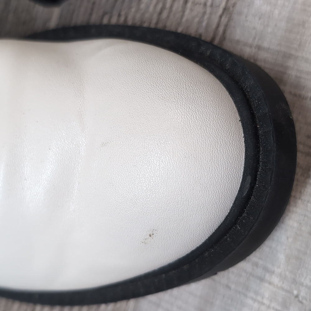 Coach White and Black Leather Boots - Picture 14 of 14